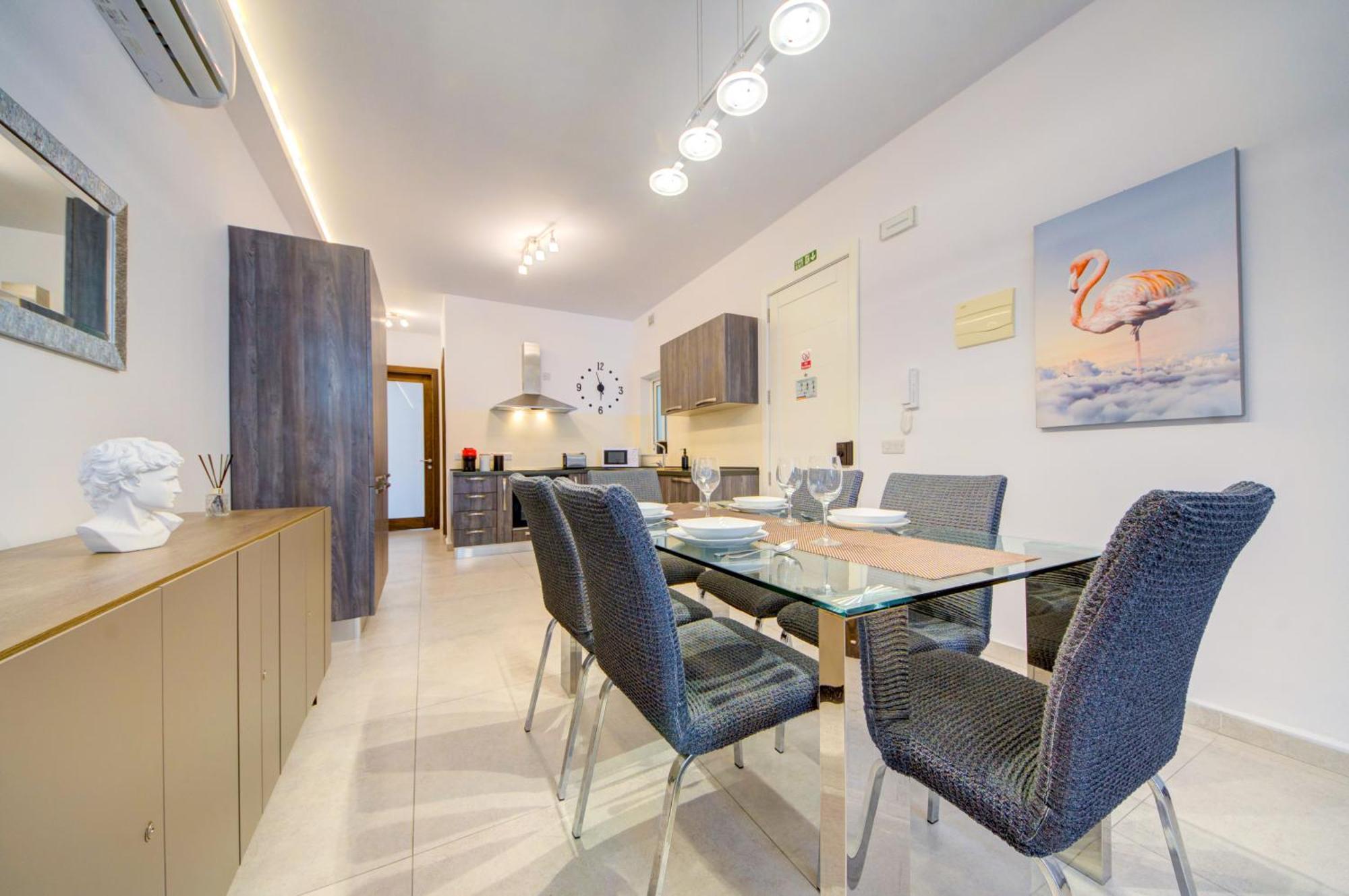 公寓 Amazing Location In St Julian's, Paceville 2 Bedroom, With Balcony By Vaganza *